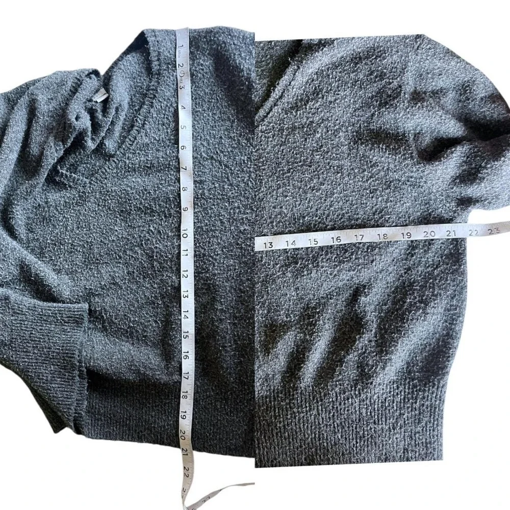 A New Day Cozy Knit V-Neck Pullover Sweater - Mediumuu